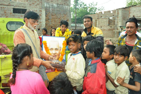 अटल के विचारों से आज की पीढी को अवगत कराना जरूरीअटल जयंती मनाई